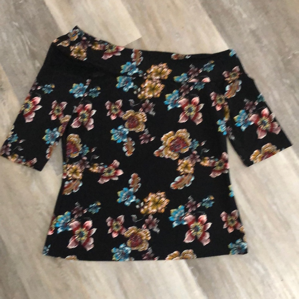 H Halston Top